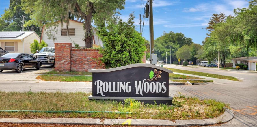 House in Orlando, Florida 3 bedrooms, 166.76 sq.m. № 1141400