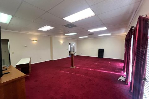 Commercial property in Winter Haven, Florida 119.1 sq.m. № 2239521 - photo 6