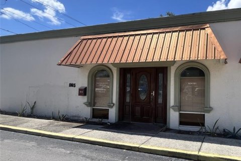 Commercial property in Winter Haven, Florida 119.1 sq.m. № 2239521