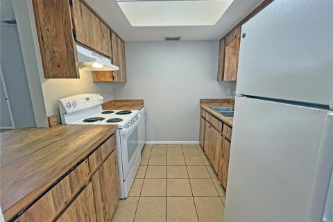 Appartement à louer à Thonotosassa, Floride: 2 chambres, 73.76 m2 № 2410506 - photo 10
