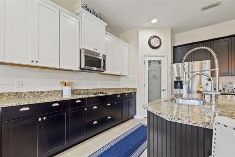 House in Wesley Chapel, Florida 5 bedrooms, 343.46 sq.m. № 1851441 - photo 24