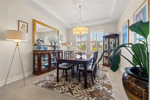 House in Wesley Chapel, Florida 5 bedrooms, 343.46 sq.m. № 1851441 - photo 6