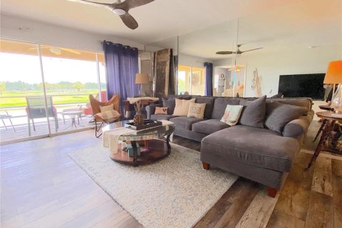 Condominio en alquiler en Sarasota, Florida, 2 dormitorios, 103.86 m2 № 1851166 - foto 12