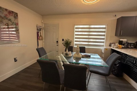 Купить кондоминиум в Майами, Флорида 3 спальни, 101.26м2, № 2040223 - фото 5