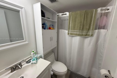 Купить кондоминиум в Майами, Флорида 3 спальни, 101.26м2, № 2040223 - фото 12