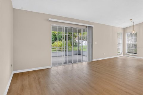 Casa en venta en Deltona, Florida, 3 dormitorios, 123.84 m2 № 2134237 - foto 9
