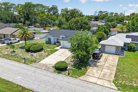 Casa en venta en Deltona, Florida, 3 dormitorios, 123.84 m2 № 2134237 - foto 30