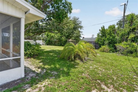 Casa en venta en Deltona, Florida, 3 dormitorios, 123.84 m2 № 2134237 - foto 23
