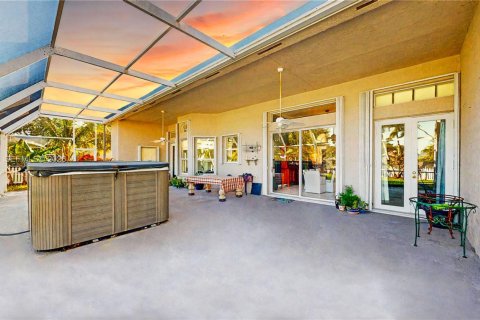 Купить виллу или дом в Хомстед, Флорида 5 спален, 228.54м2, № 2045543 - фото 3