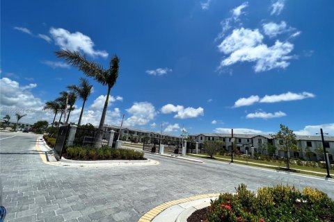 Снять в аренду кондоминиум в Хомстед, Флорида 3 спальни, 137.77м2, № 1956256 - фото 26