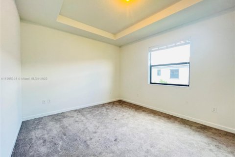 Снять в аренду кондоминиум в Хомстед, Флорида 3 спальни, 137.77м2, № 1956256 - фото 18