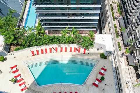 Купить кондоминиум в Майами, Флорида 49.24м2, № 2039511 - фото 15