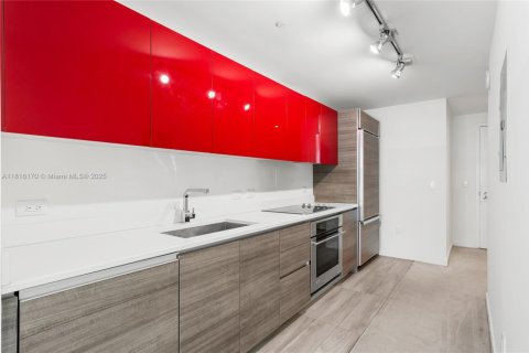 Купить кондоминиум в Майами, Флорида 49.24м2, № 2039511 - фото 22