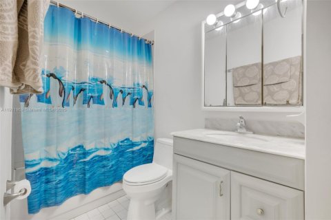 Casa en venta en Homestead, Florida, 3 dormitorios, 189.15 m2 № 1975902 - foto 25