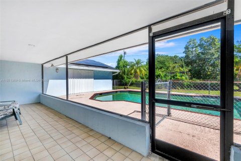 Casa en venta en Homestead, Florida, 3 dormitorios, 189.15 m2 № 1975902 - foto 29