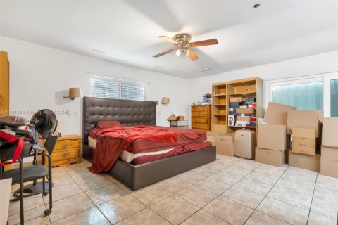 Casa en venta en Homestead, Florida, 3 dormitorios, 189.15 m2 № 1975902 - foto 16