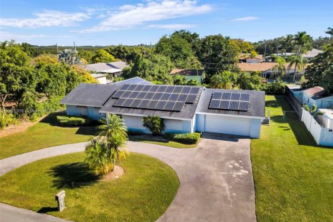 Casa en venta en Homestead, Florida, 3 dormitorios, 189.15 m2 № 1975902 - foto 3