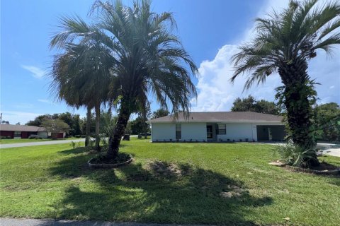 Casa en Ocala, Florida 2 dormitorios, 108.7 m2 № 2312773