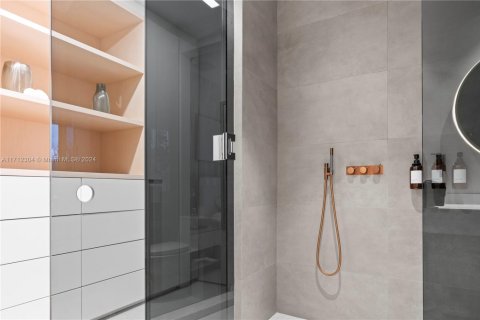 Copropriété à vendre à Miami, Floride: 6 chambres, 620.22 m2 № 1938141 - photo 20