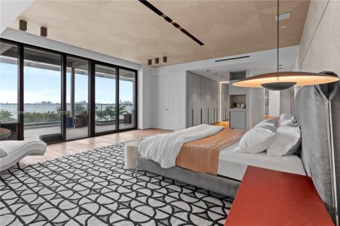 Copropriété à vendre à Miami, Floride: 6 chambres, 620.22 m2 № 1938141 - photo 11