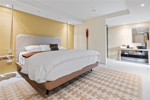 Copropriété à vendre à Miami, Floride: 6 chambres, 620.22 m2 № 1938141 - photo 26