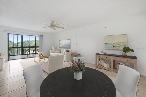 Condo in Tampa, Florida, 2 bedrooms № 2113952 - photo 18