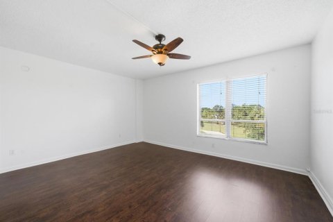 Condo in Tampa, Florida, 2 bedrooms № 2113952 - photo 24