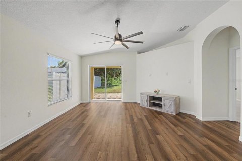Villa ou maison à vendre à Gibsonton, Floride: 3 chambres, 137.68 m2 № 2345524 - photo 19