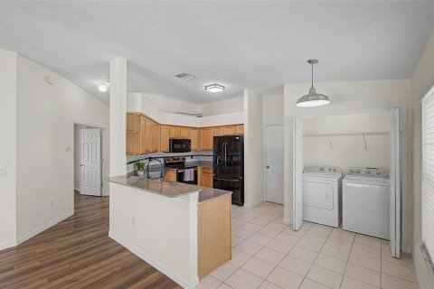 Villa ou maison à vendre à Gibsonton, Floride: 3 chambres, 137.68 m2 № 2345524 - photo 29
