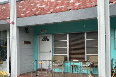 Condo à Kenneth City, Floride, 2 chambres  № 2144933