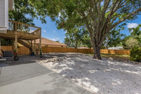 House in Sarasota, Florida 3 bedrooms, 102.56 sq.m. № 1625459 - photo 4