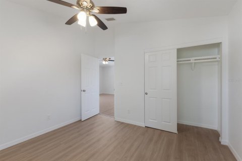 House in Sarasota, Florida 3 bedrooms, 102.56 sq.m. № 1625459 - photo 23