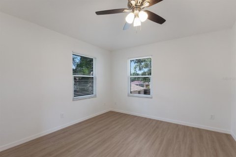 House in Sarasota, Florida 3 bedrooms, 102.56 sq.m. № 1625459 - photo 22