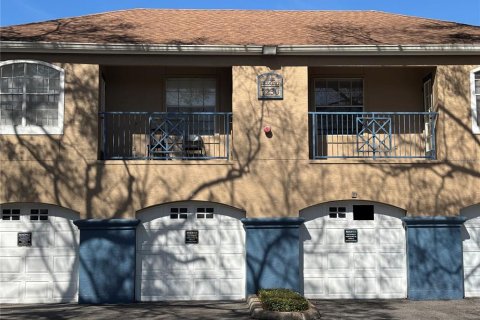 Condo in Orlando, Florida, 1 bedroom  № 1906184 - photo 2