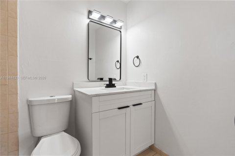 Adosado en venta en Pembroke Pines, Florida, 2 dormitorios, 112.78 m2 № 2001039 - foto 30