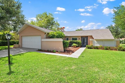 Villa ou maison à vendre à Sarasota, Floride: 3 chambres, 175.68 m2 № 2147808 - photo 2