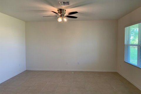 House in Punta Gorda, Florida 3 bedrooms, 157 sq.m. № 2217168 - photo 6
