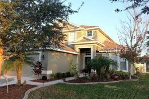 House in Apollo Beach, Florida 4 bedrooms, 221.01 sq.m. № 2205629