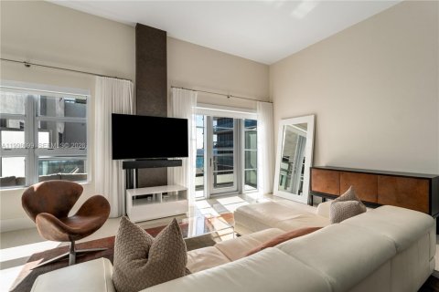 Купить кондоминиум в Майами-Бич, Флорида 2 спальни, 105.26м2, № 2064156 - фото 2