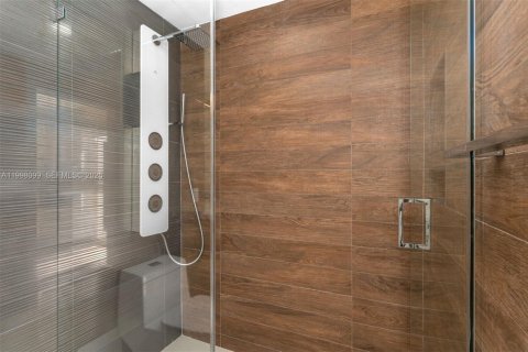 Купить кондоминиум в Майами-Бич, Флорида 2 спальни, 105.26м2, № 2064156 - фото 22