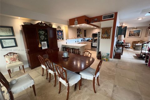 Condominio en venta en Miami, Florida, 3 dormitorios, 143.63 m2 № 2191992 - foto 24