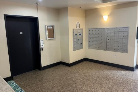 Condominio en venta en Saint Petersburg, Florida, 3 dormitorios, 127.18 m2 № 1796004 - foto 30