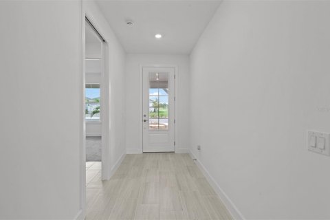House in Bradenton, Florida 3 bedrooms, 258.08 sq.m. № 2259546 - photo 5