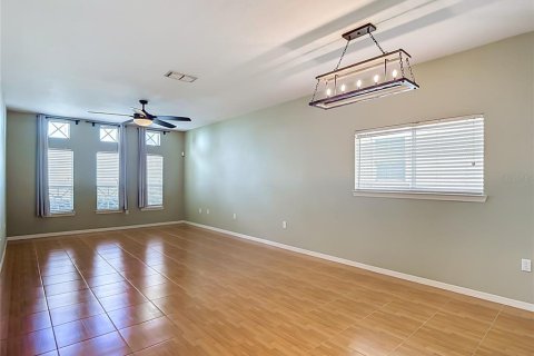 Villa ou maison à vendre à Tampa, Floride: 4 chambres, 160.16 m2 № 2312298 - photo 6