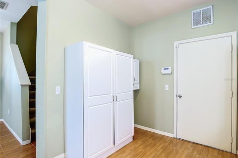 Villa ou maison à vendre à Tampa, Floride: 4 chambres, 160.16 m2 № 2312298 - photo 14
