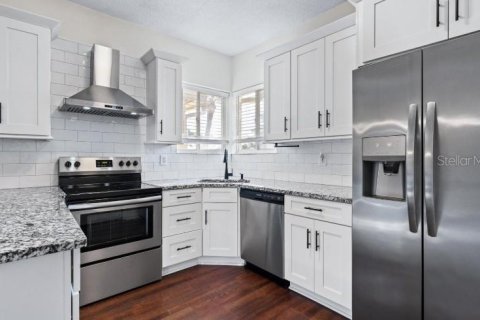 Copropriété à louer à Ormond Beach, Floride: 2 chambres, 120.77 m2 № 2384264 - photo 13