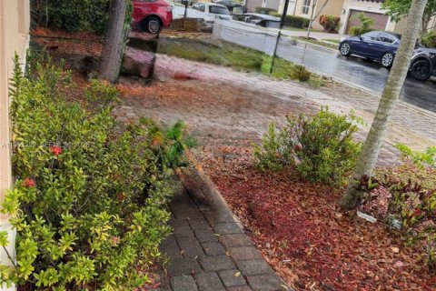 Casa en venta en Homestead, Florida, 3 dormitorios, 130.81 m2 № 2058588 - foto 26