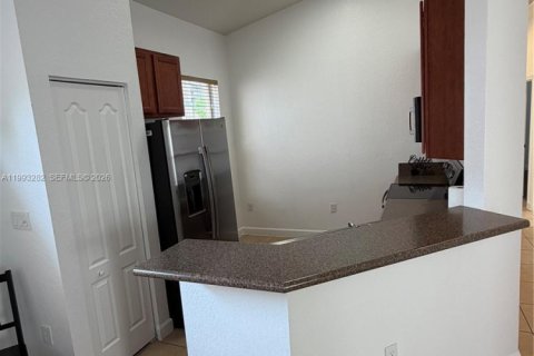 Casa en venta en Homestead, Florida, 3 dormitorios, 130.81 m2 № 2058588 - foto 6