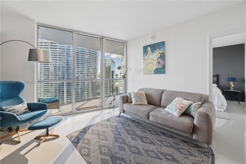 Condo in Miami, Florida, 1 bedroom  № 2170473 - photo 8
