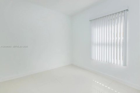 Apartamento en alquiler en Homestead, Florida, 2 dormitorios, 96.06 m2 № 2182135 - foto 5